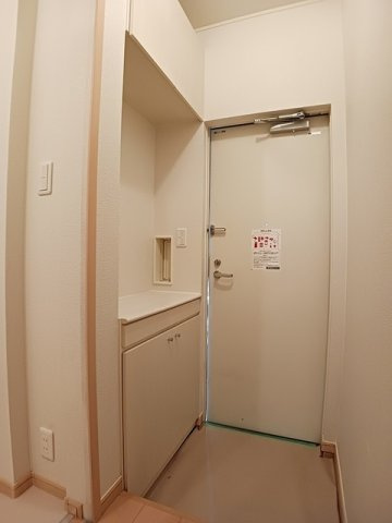 ＲＥＲＡ　Ⅰの玄関