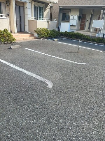 エンデバー　Ａの駐車場