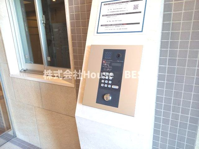 SPコート神戸のエントランス
