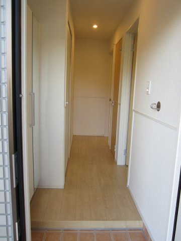 メゾン　サカエⅡの玄関