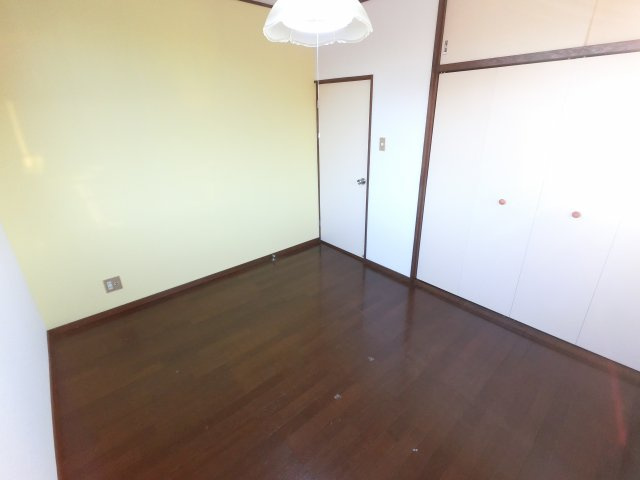 【寝室】 | グラシアス江原