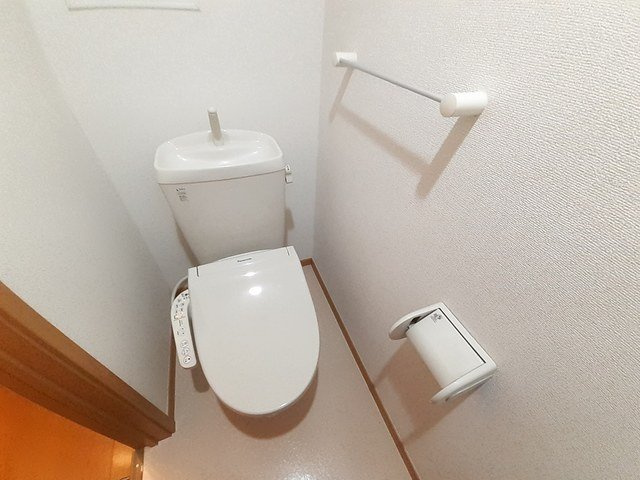 メゾン・アルモニーのトイレ