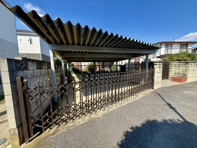 野田市野田　中古戸建の駐車場|カーポート付きになります！