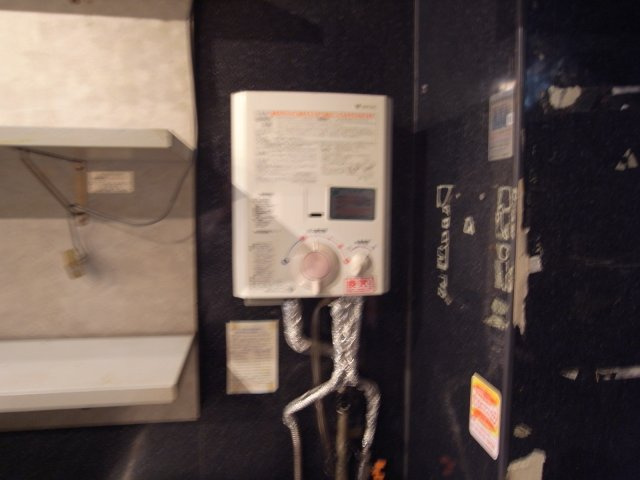 豊中市本町３丁目の店舗一部