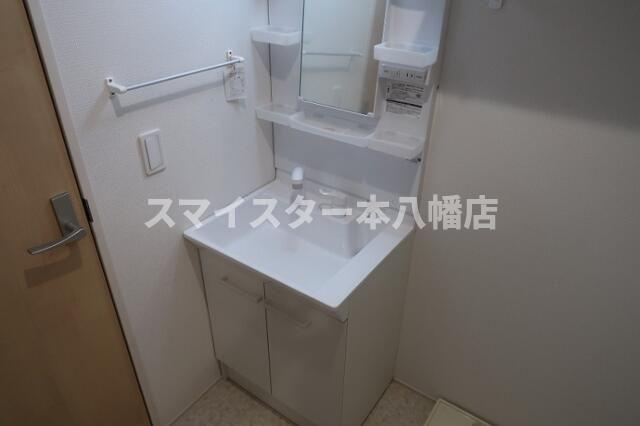 ヴィッラホーム六番館の独立洗面台