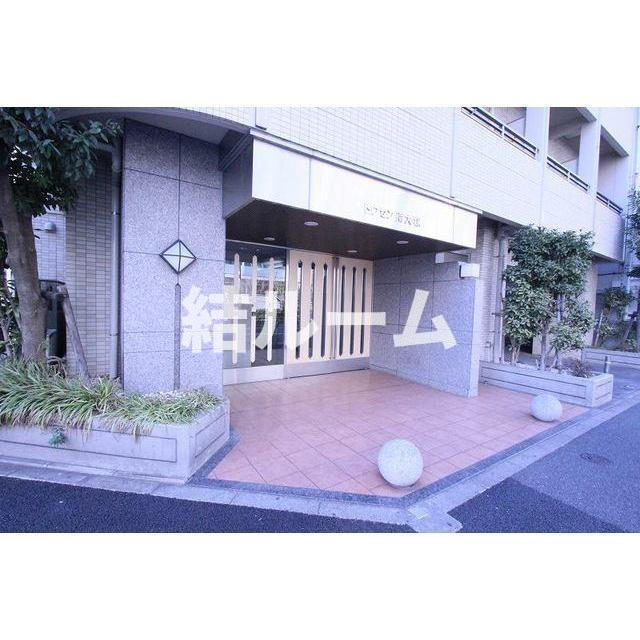 豊島区南大塚３丁目の賃貸マンションのエントランス
