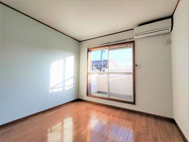 【寝室】