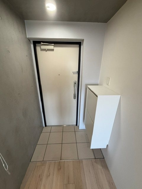 plum Island の玄関