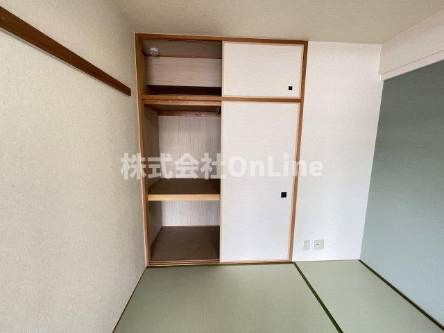 グラシア　久宝園の収納