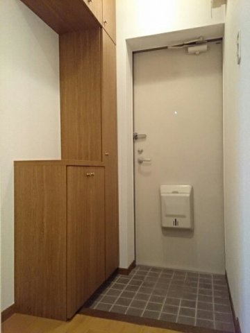 シャルマン桜Ａの玄関