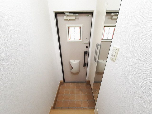 Ｓ・クラウドの玄関