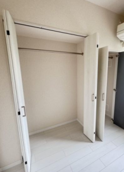 ハウス山の手動坂の収納|便利な収納スペースです