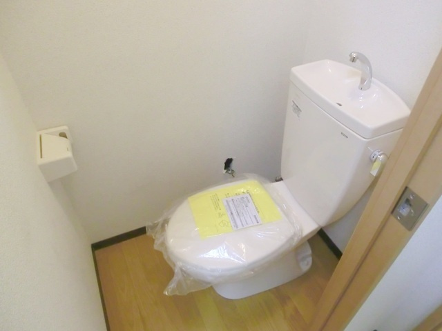 第九アサヒハイツのトイレ|洋式トイレです。
