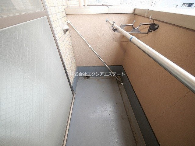 ラシーヌ天王寺のバルコニー