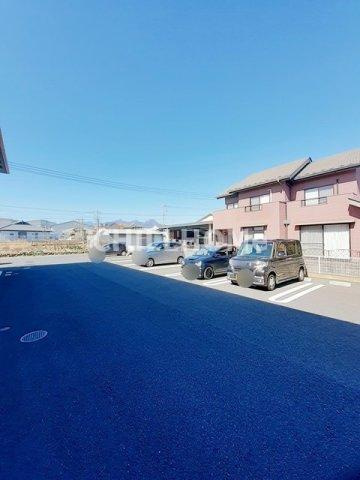 パストラル上ノ原Ⅱの駐車場|当社、チルホームのHPもご覧ください(^^)/物件情報多数♪