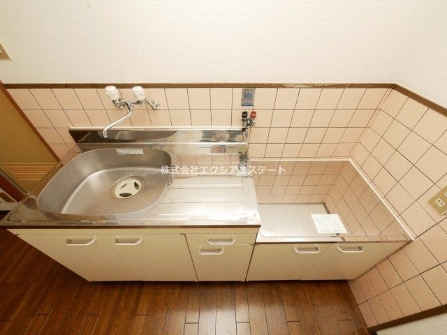 Fスタイルのキッチン