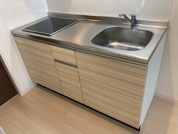 F asecia 尼崎のキッチン
