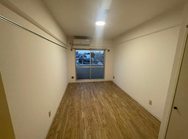 【洋室】 | エヴェナール赤羽 | 贅沢といえるほどの豊かな居住性と、プライドを満たすクオリティが見事に調和した住空間。