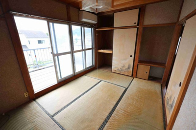 【和室】 | 越生町春日 中古住宅 | ２階和室６帖
