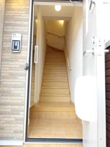クレッシェンドⅡの玄関