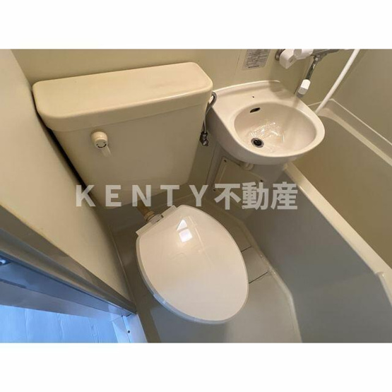 【トイレ】 | ロイヤルコート大岡山 | シンプルで使いやすいトイレです