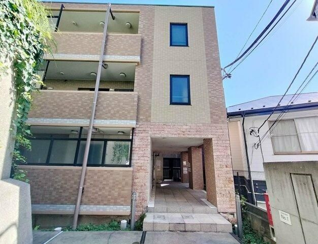 グラントゥルース目黒花房山の外観|落ち着いた雰囲気の外観です