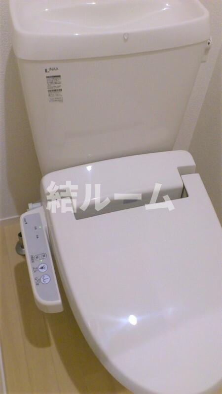 新宿区中落合２丁目の賃貸マンションのトイレ