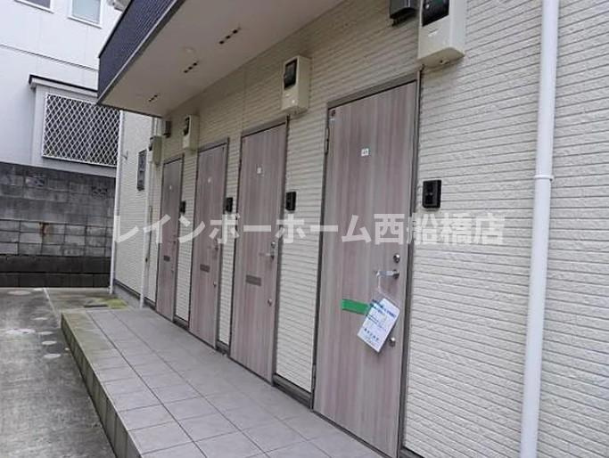 ルーツ17番館の玄関