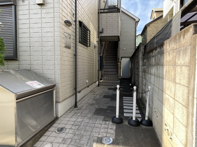 ツーエイトのエントランス