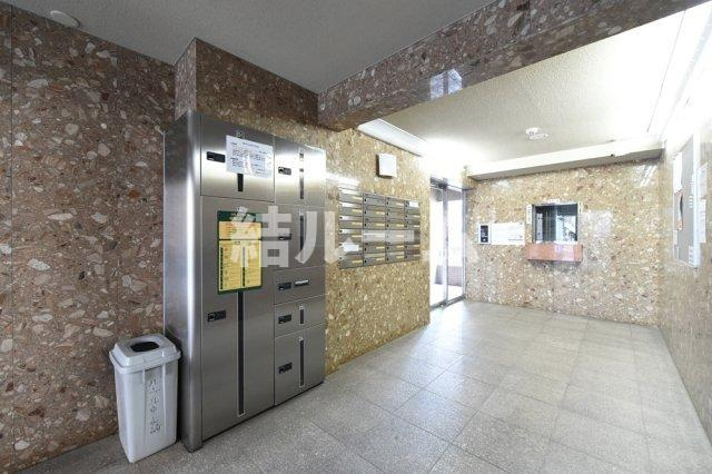 豊島区南長崎５丁目の賃貸マンションのロビー