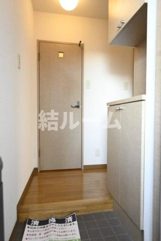 豊島区南長崎５丁目の賃貸マンションの玄関
