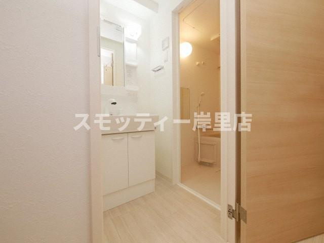 ファステート難波SOUTHベックの独立洗面台