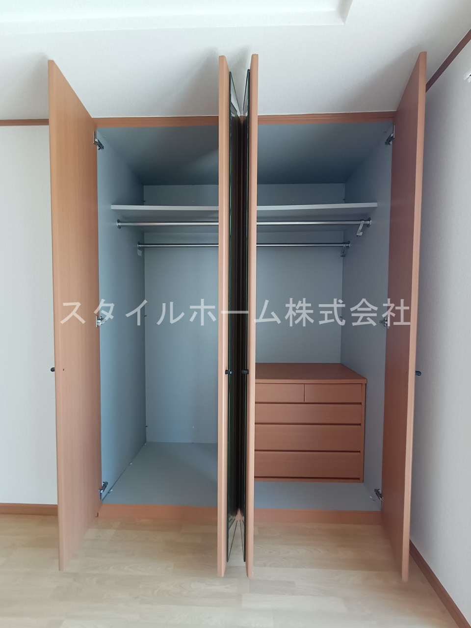 スターガーデン新栄の収納|別部屋写真です。