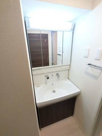 千葉中央・大庄マンションの独立洗面台