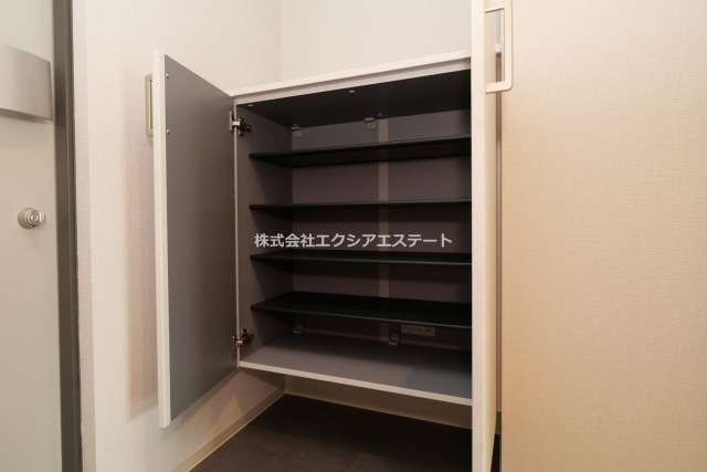 ラシーヌ住吉大社の収納