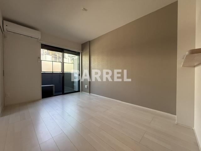 Louis Apartment豊中蛍池ウエストの居間・リビング
