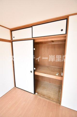 グランビルド住之江公園の収納