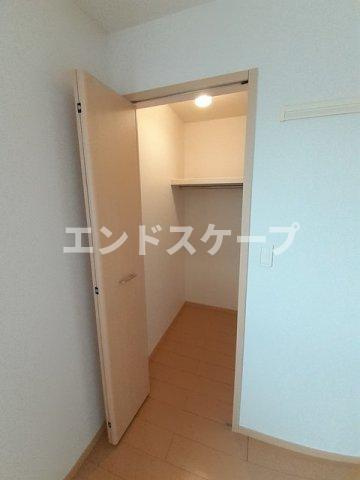 グランデ　フィオーレの収納|高崎、前橋のお部屋探しはエンドスケープまで！お客様の理想お聞かせ下さい♪