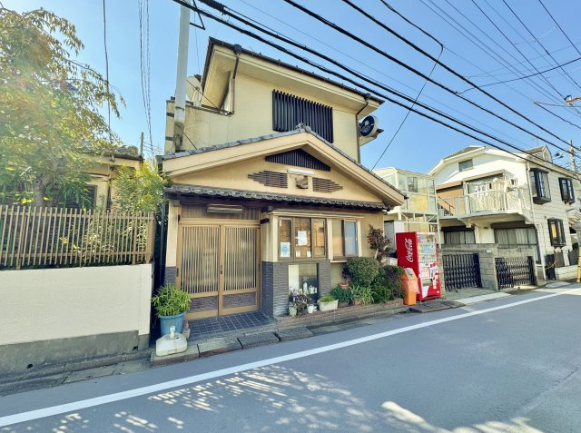 練馬区田柄3丁目 限定1区画の外観|小中学校、保育施設徒歩5分圏内！！
お買い物施設近くにございます
少し足を伸ばすと人気の光が丘公園や大型商業施設もございます