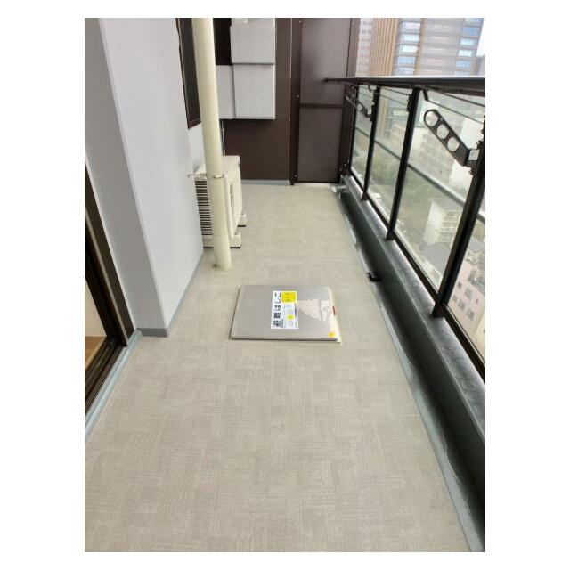 BrilliaTower上野池之端のバルコニー