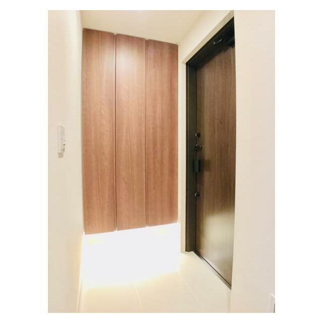 BrilliaTower上野池之端の玄関