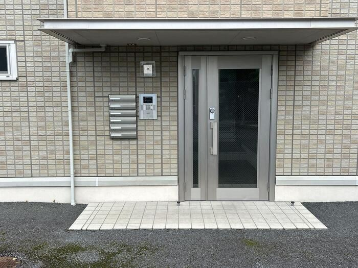セジュール　B棟のエントランス