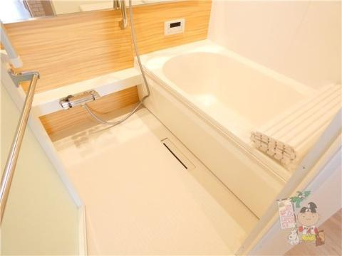 ＣｌｏｃｈｅｔｔｅＫ（クロシェットＫ）の浴室|バス