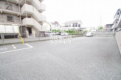 【駐車場】 | ハイカムール | ※要確認