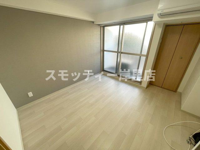 ナニワⅢ番館の居間・リビング