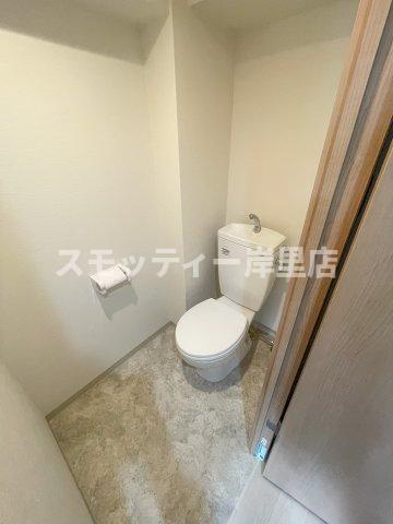 ナニワⅢ番館のトイレ