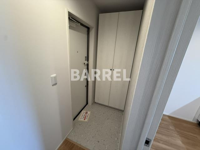 Louis Apartment豊中蛍池ウエストの玄関