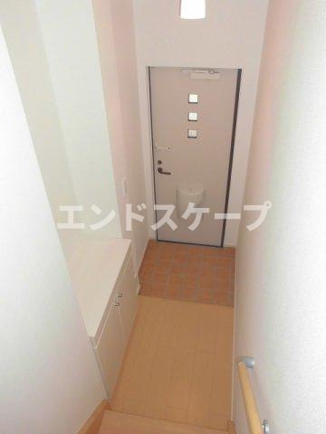 メゾン・ド・ジュネスの玄関|高崎、前橋のお部屋探しはエンドスケープまで！お客様の理想お聞かせ下さい♪