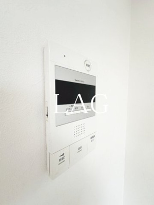 【セキュリティ】 | ルーブル鎌倉 | モニター付きインターホンです。