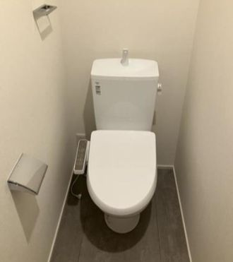 Forest 紫雲のトイレ|落ち着いた色調のトイレです